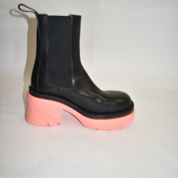 BOTTEGA VENETA Black & Pink Flamingo Flash Chelsea Boots 39 IT 9 US - Picture 6 of 11